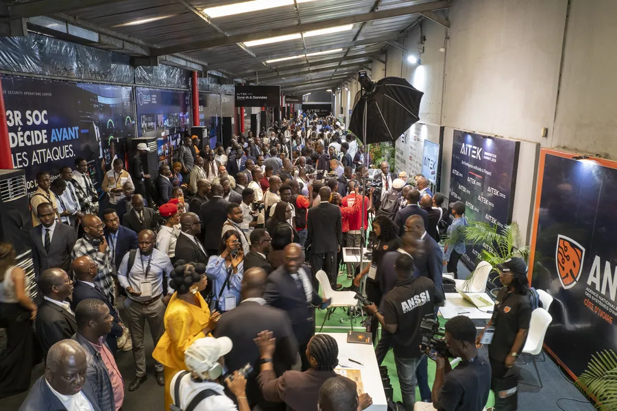 Vingt exposants répartis en quatre zones, ouvertes toute la journée.